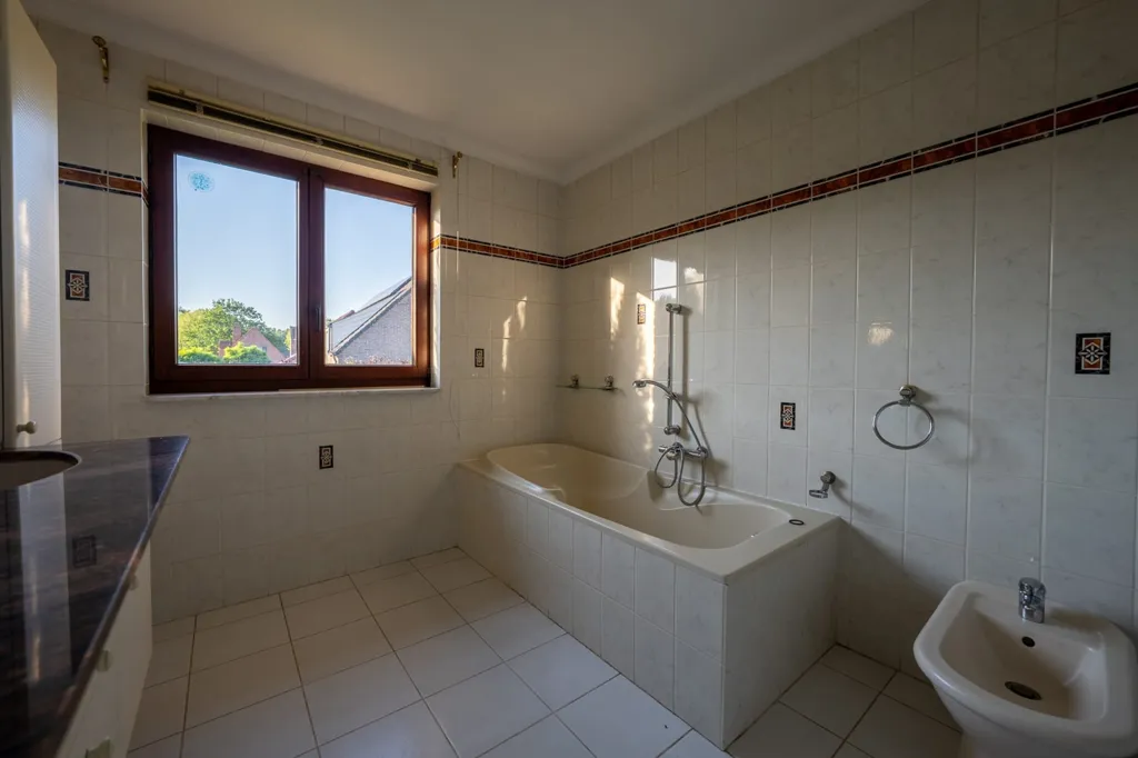 Salles de bain - Maison avec Vue sur la Schelde à Steendorp
