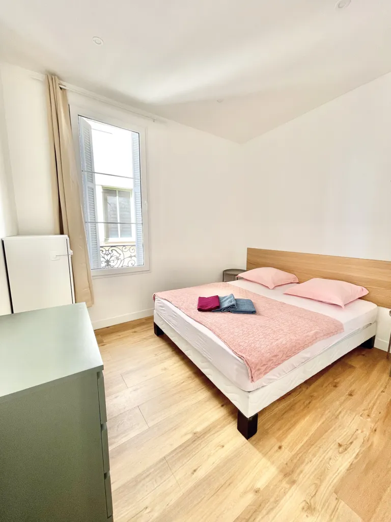 Magamistoad - 3-Bed Apartment with 180° Sea View in Nice