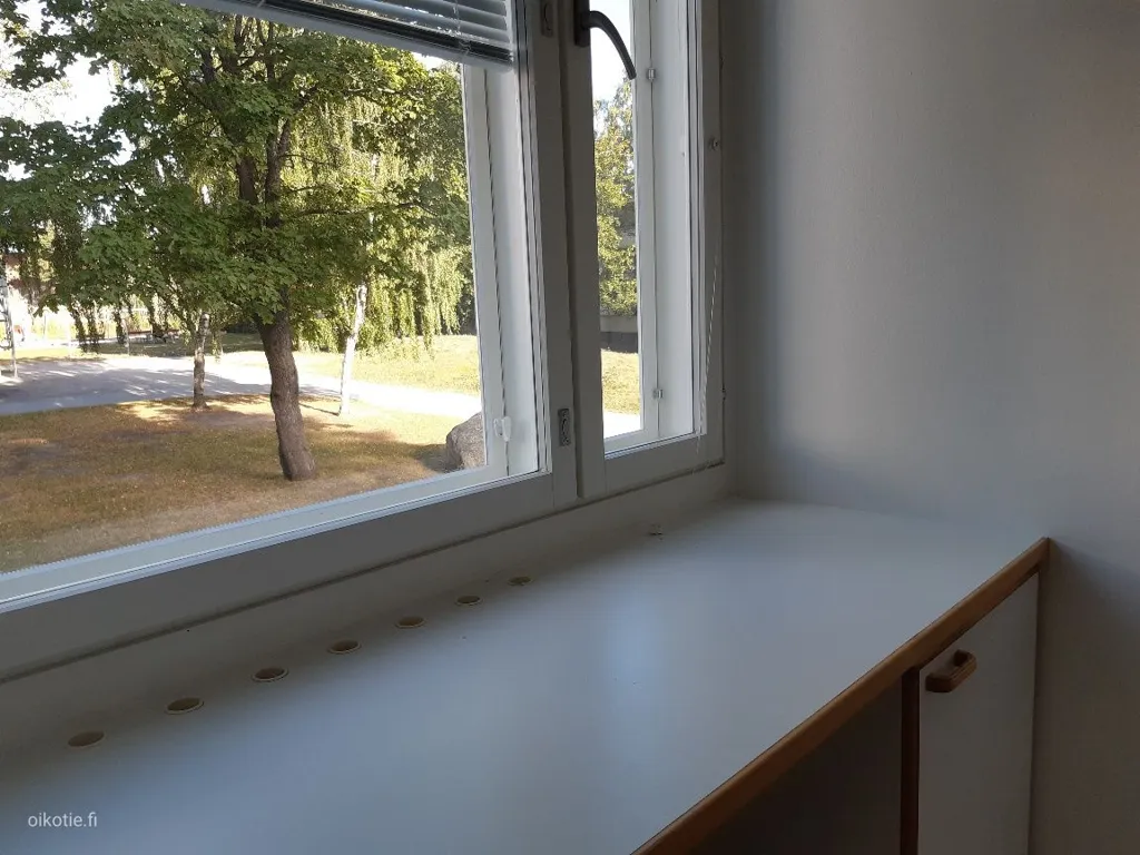 Toad - Compact Flat with Balcony in Vuosaari, Helsinki