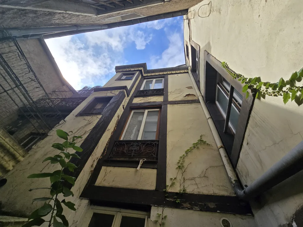 Aed - Renovable Apartment Building in Metz Centre