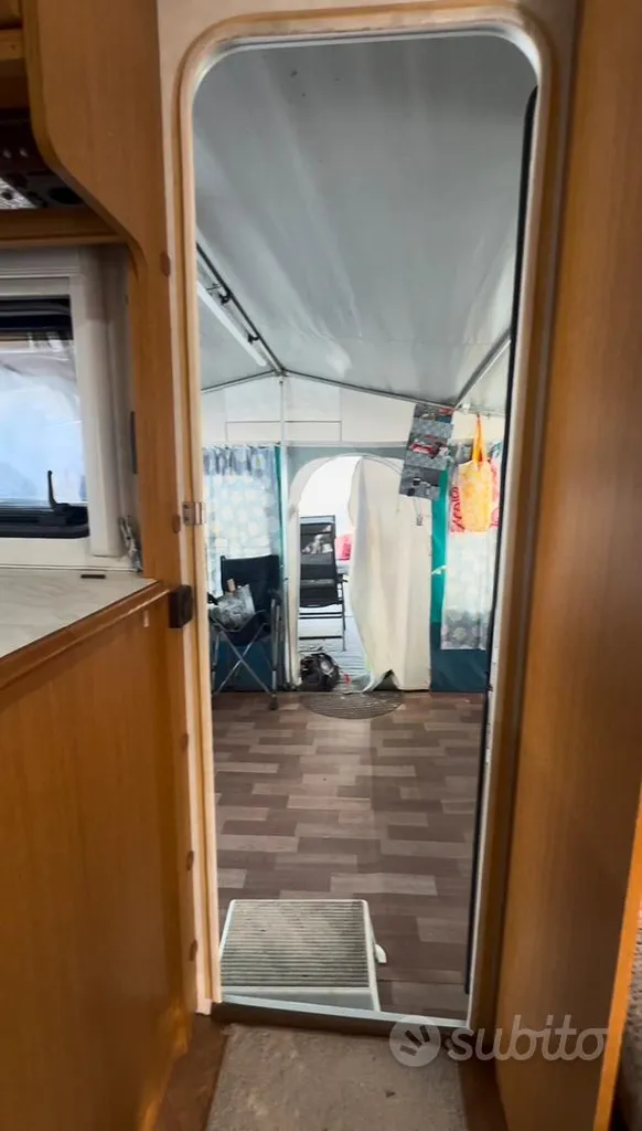 Pièces - Campsite Accommodation with Veranda in Riccione