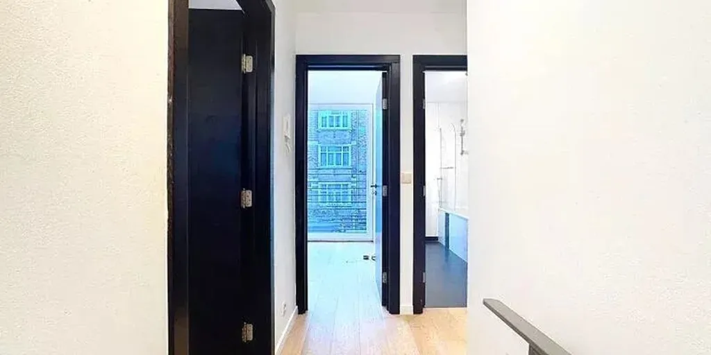 Ingresso - Duplex with Terrace in Etterbeek