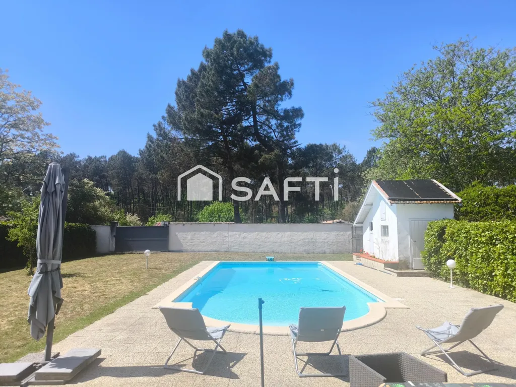 Piscine - Propriété de Caractère avec Piscine à Casteljaloux