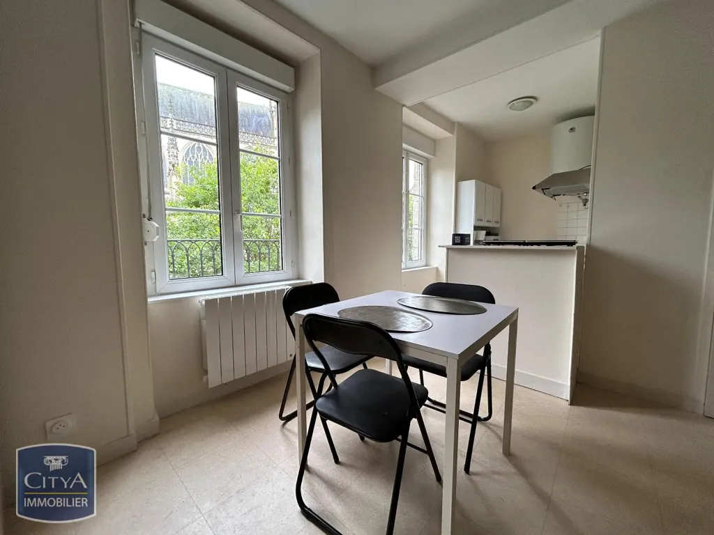 Söögituba - Studio Flat in Central Alençon