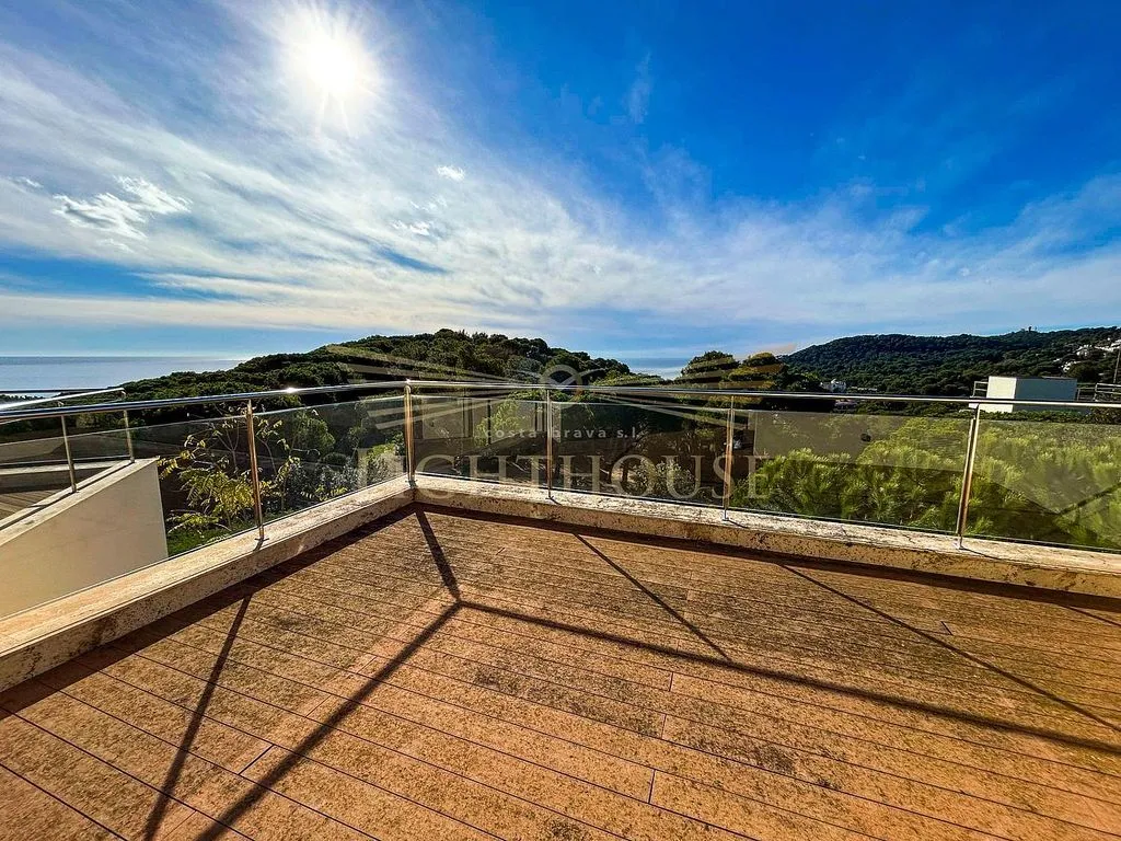 Terrasse - Luxury Townhouse with Pool in Lloret de Mar