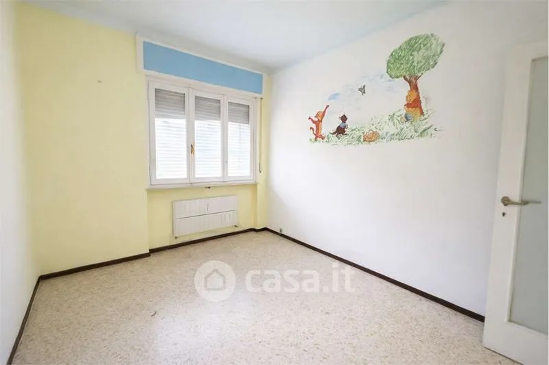 Chambres - Three-Bedroom Apartment with Balcony in Vercelli