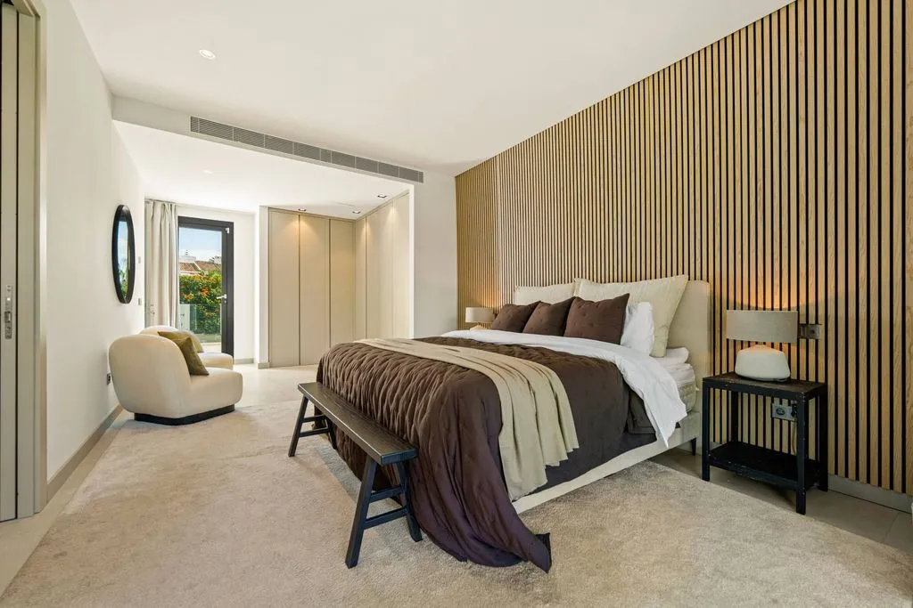 Chambres - Contemporary Villa with Pool in Nueva Andalucía