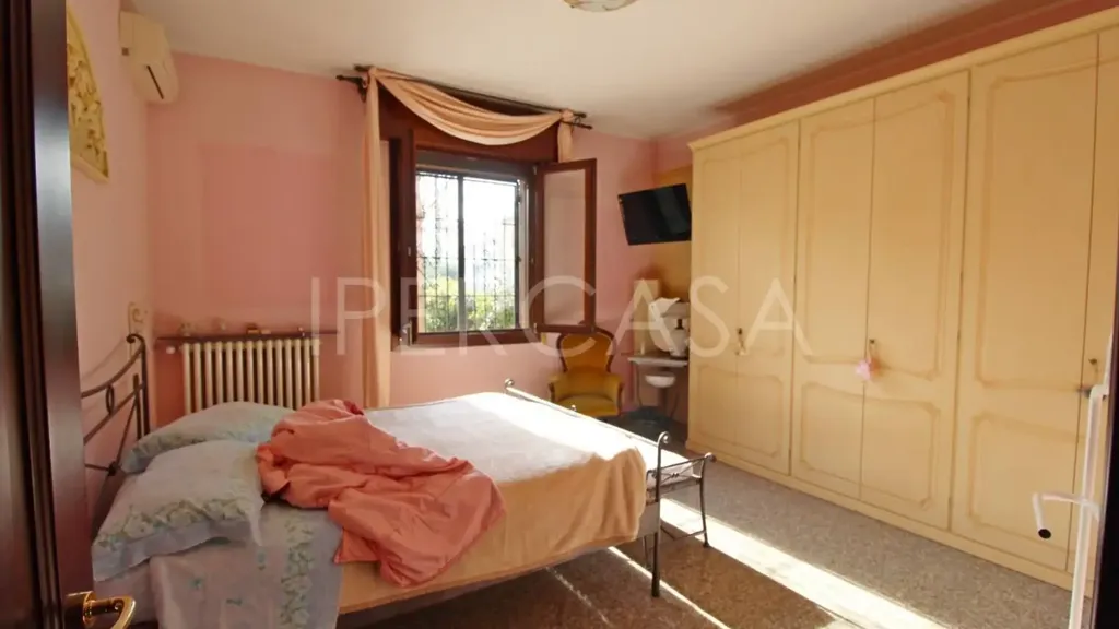 Chambres - Rustic Villa with Dual Units in Formigine