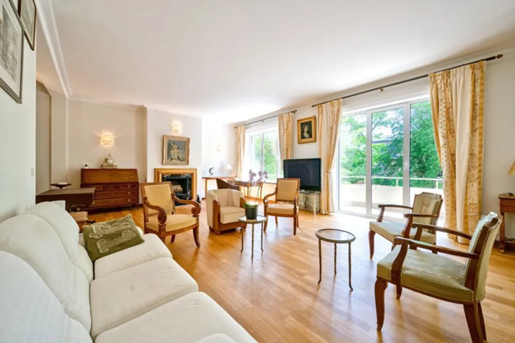 Séjour - Appartement avec vue arborée et terrasse au Brugmann Park
