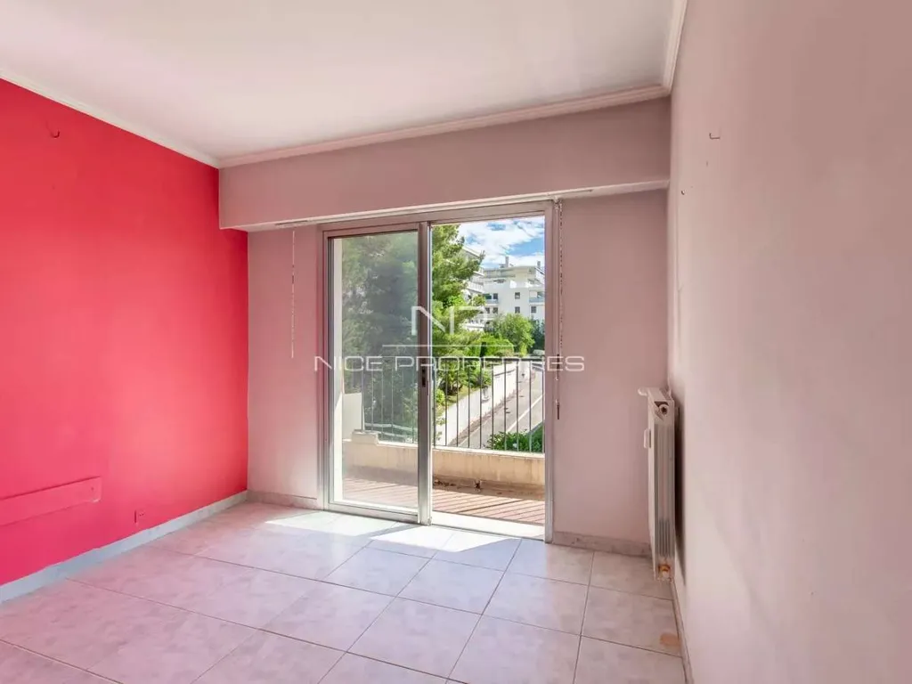 Toad - Penthouse with 380m² Terrace in Nice Cimiez