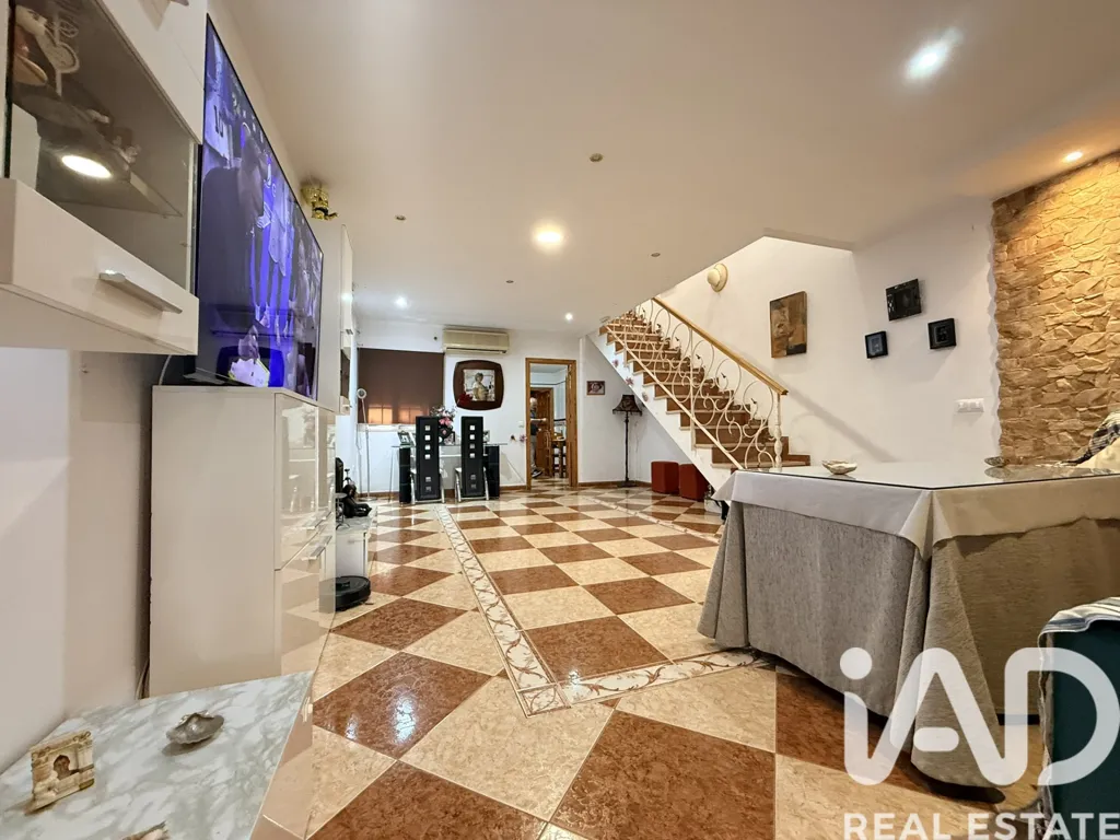 Séjour - Spacious Adjoined House with Terrace in Isla Chica