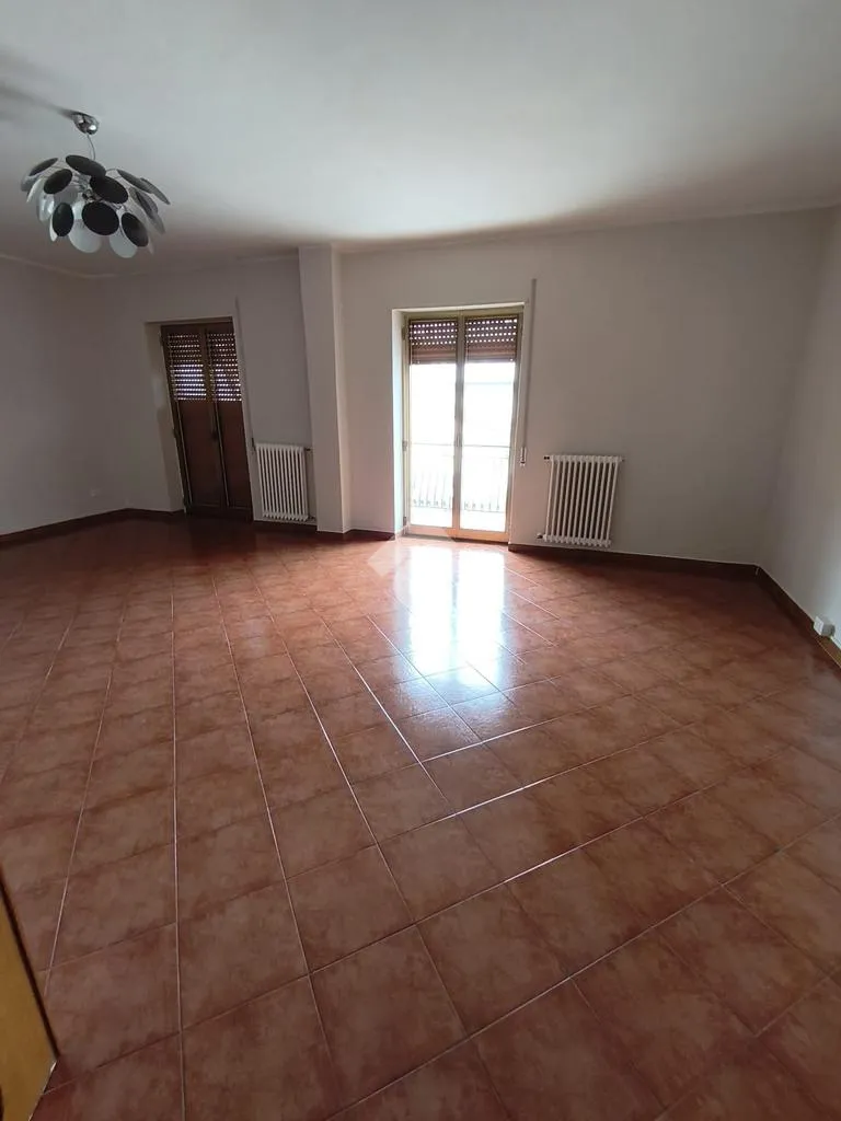 Séjour - Spacious Apartment with Lift in Castrovillari