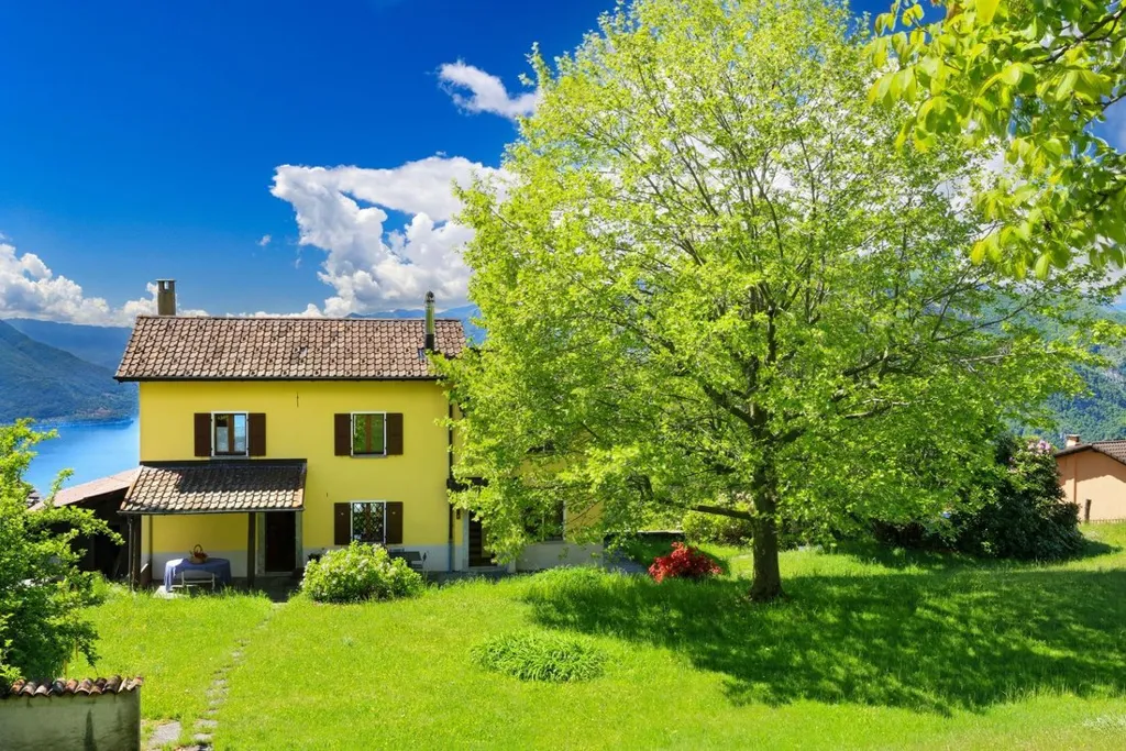4-bedroom property in Locarno