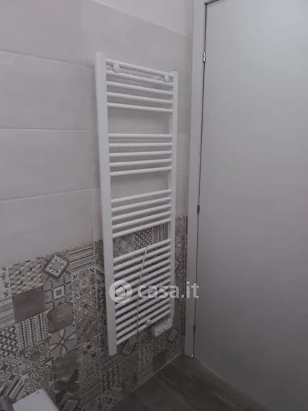 Bagni - Modernised Flat with Balcony in Novara