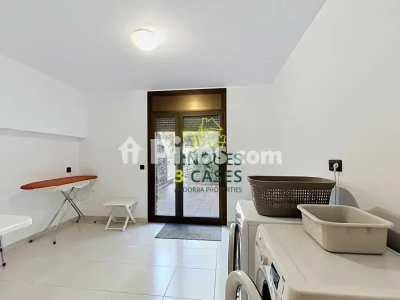 Buanderie - Luxury Chalet with Spa in Escaldes-Engordany