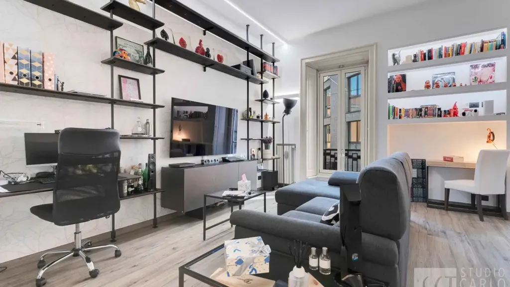 Kabinet - Rusticated Flat with Balcony in Milan