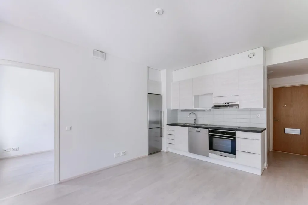 Cuisine - Modern Flat with Sauna in Haaga, Helsinki