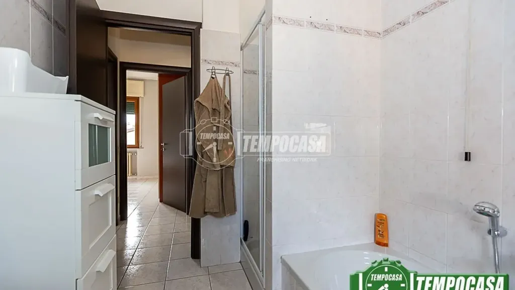 Vannitoad - Renovated Apartment with Balcony in Codogno Centre
