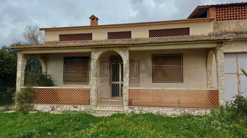 Välivaade - Villa with Garden and Panoramic View in Chiaramonte Gulfi