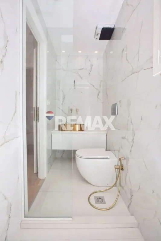 Salles de bain - Apartment with Sea View in Nea Paralia