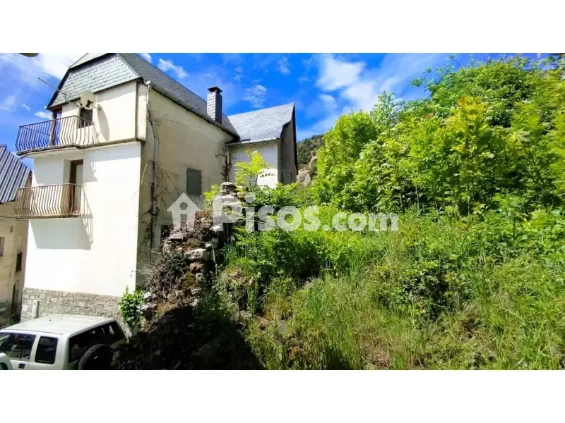 Välivaade - Spacious House with Mountain Views in Sin