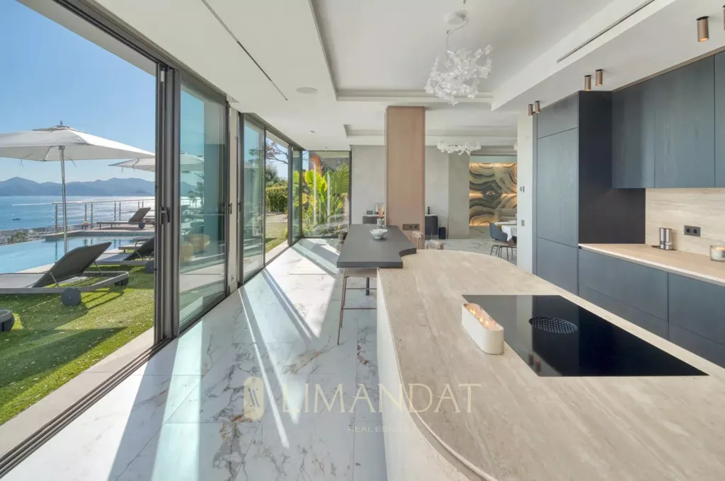 Cuisine - Villa de luxe avec vue mer à Cannes