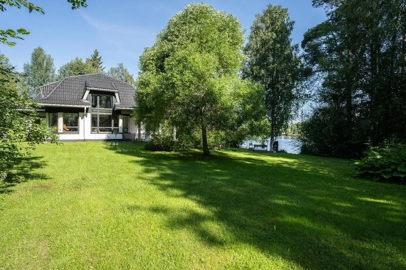 Jardin - Maison à Oulu