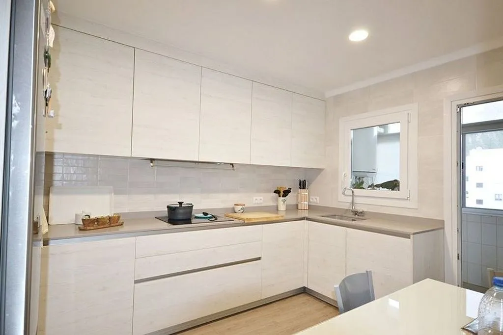 Kitchen - Renovated Apartment with Balcony in Puerto Pollensa