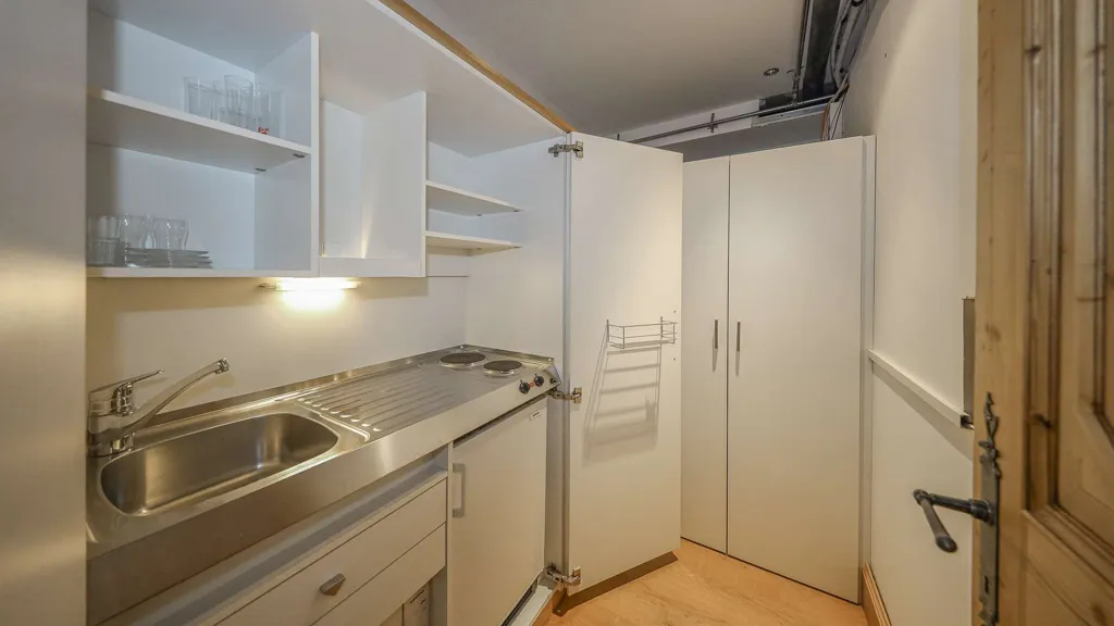Cuisine - Exclusive Office in Kitzbühel City Centre