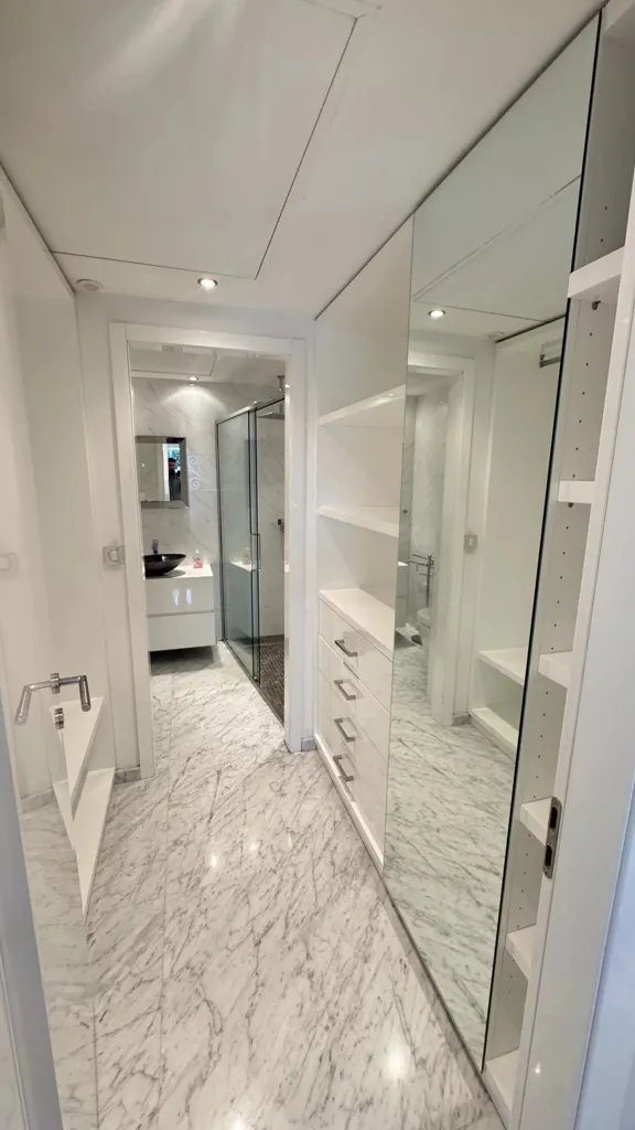 Toad - Luxury Apartment with Terrace on Croisette, Cannes