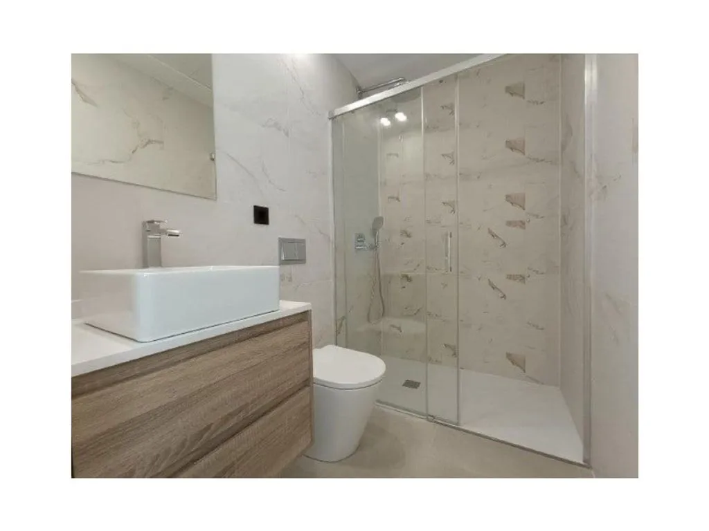 Salles de bain - New-build Villa with Pool in Benijofar