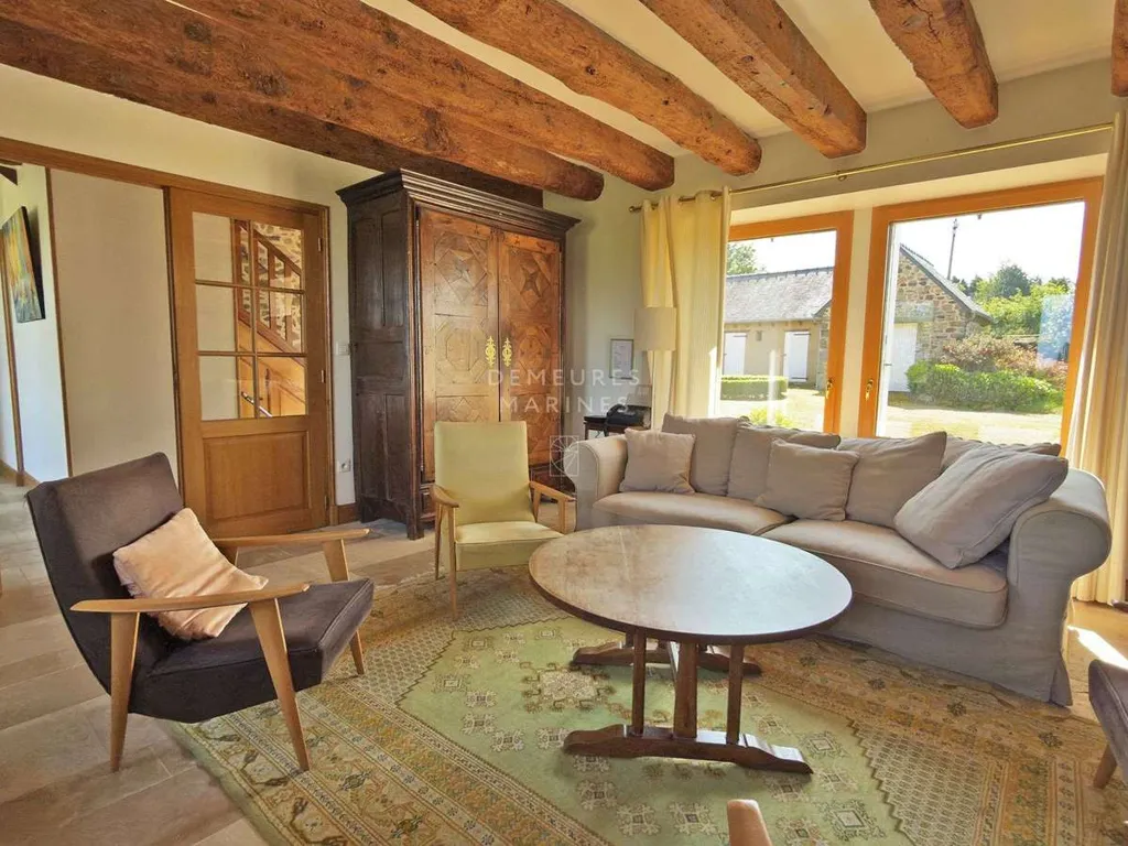 Séjour - Maison de Caractère avec Jardin à Plougrescant