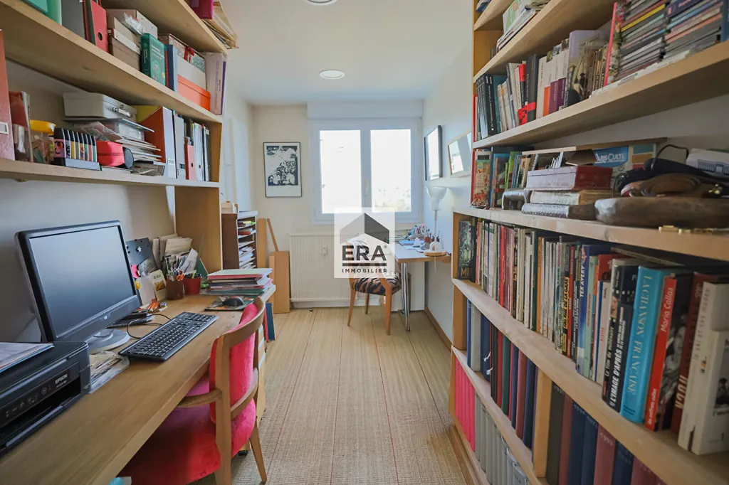 Kabinet - Duplex with Large Terrace in Paris