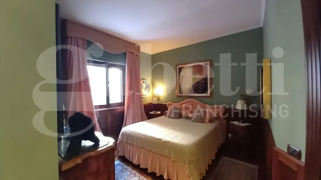 Appartement 4 pièces à IT