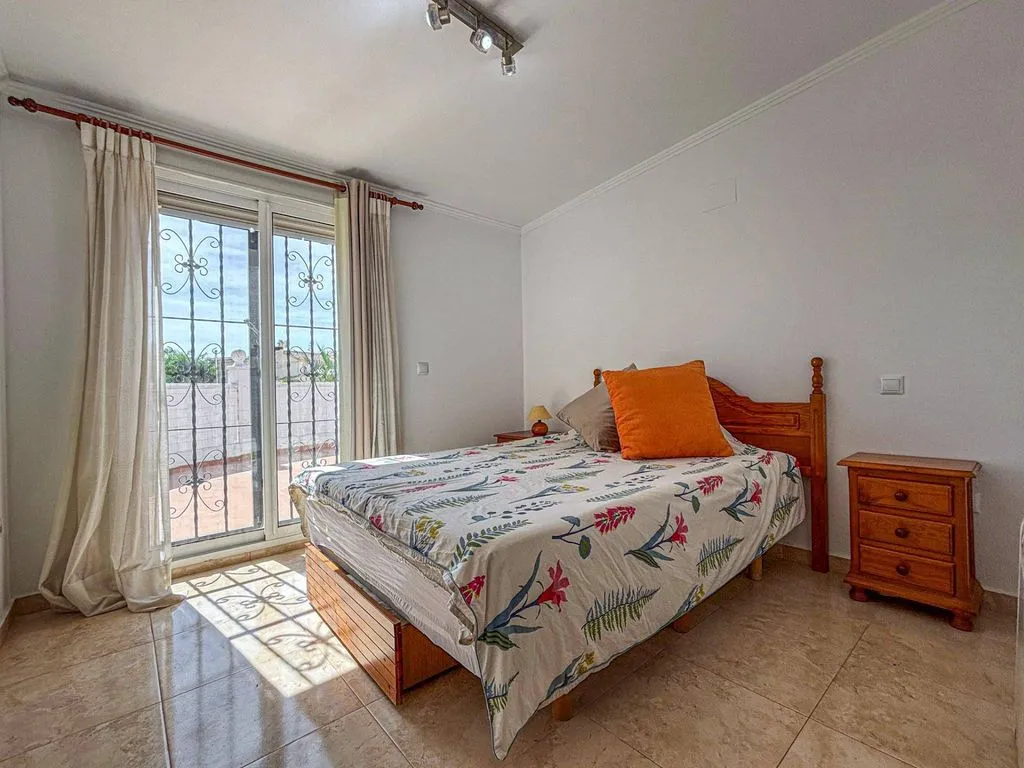 Magamistoad - Luxury Semidetached House with Pool in Gran Alacant