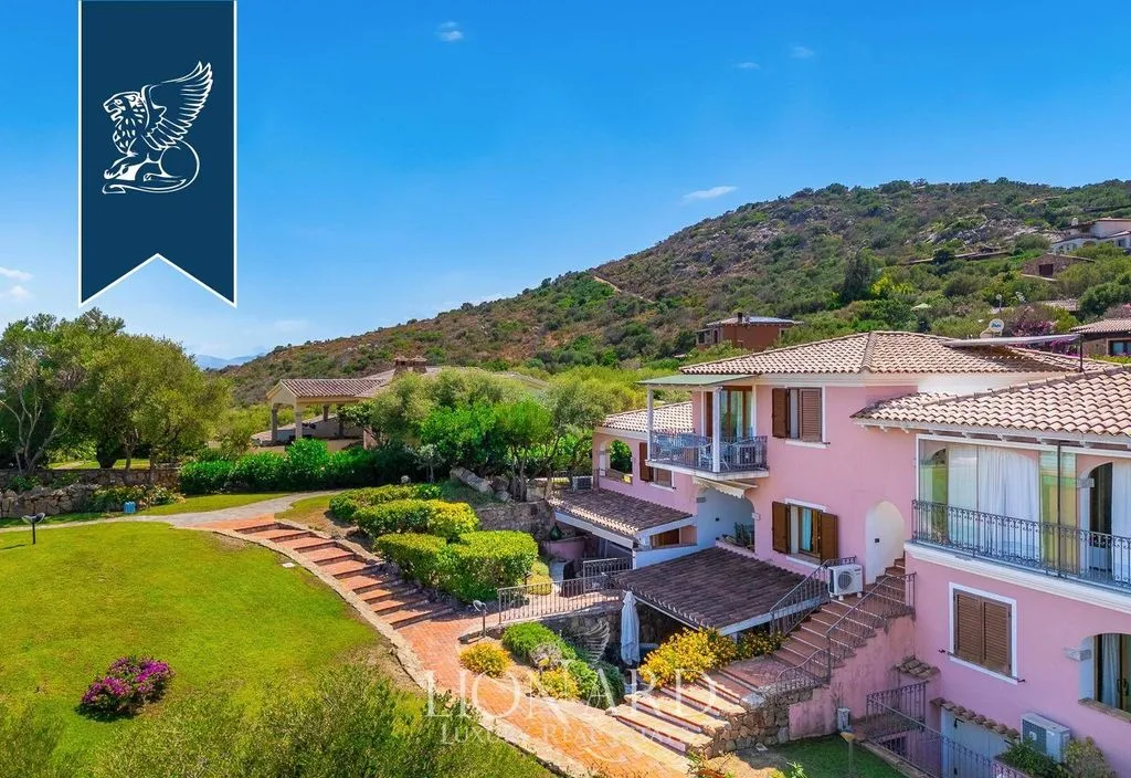Õhuvaade - Luxury Villa with Sea View in San Teodoro