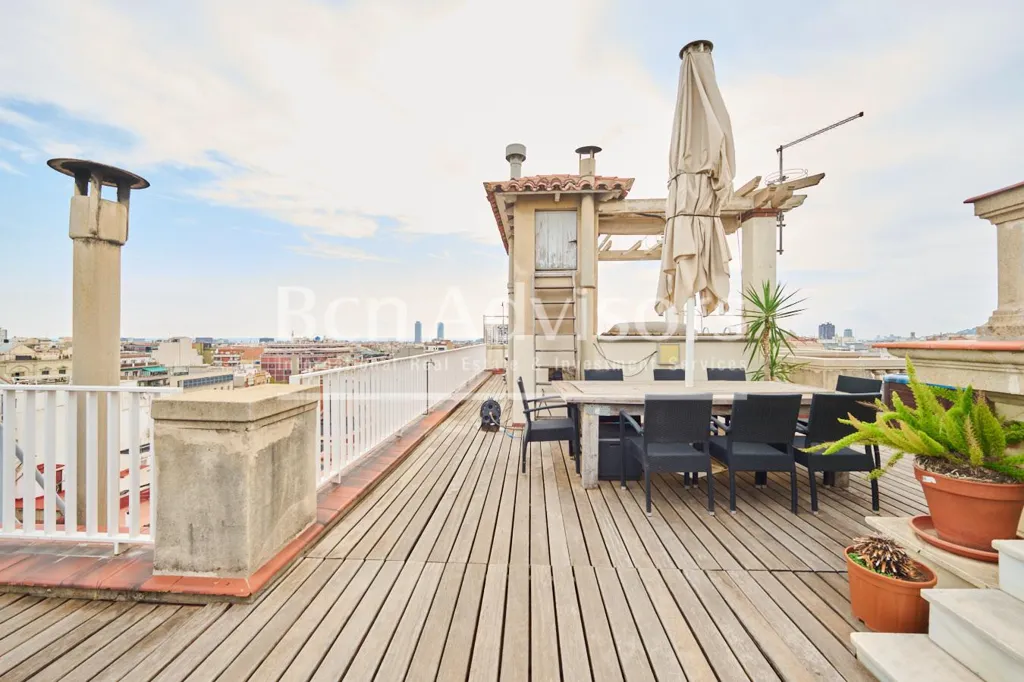 Terrass - Penthouse with Rooftop Pool in Dreta de l'Eixample, Barcelona