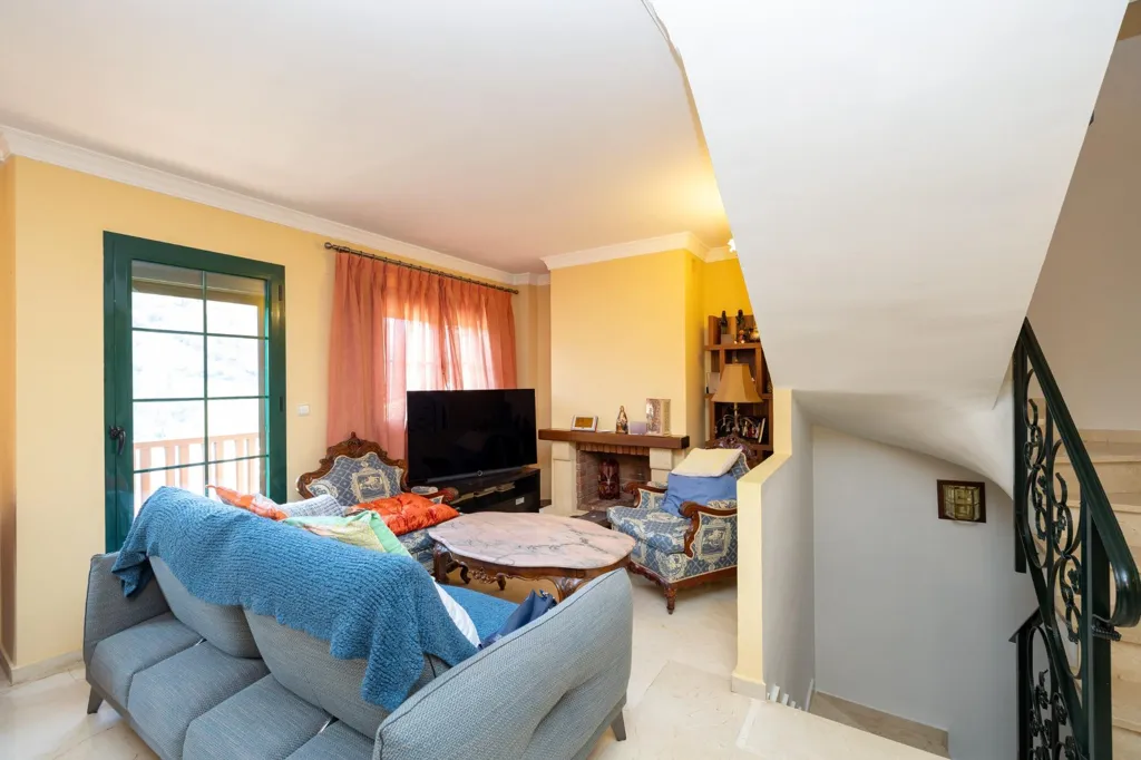 Séjour - Townhouse with Terrace in La Bermejana