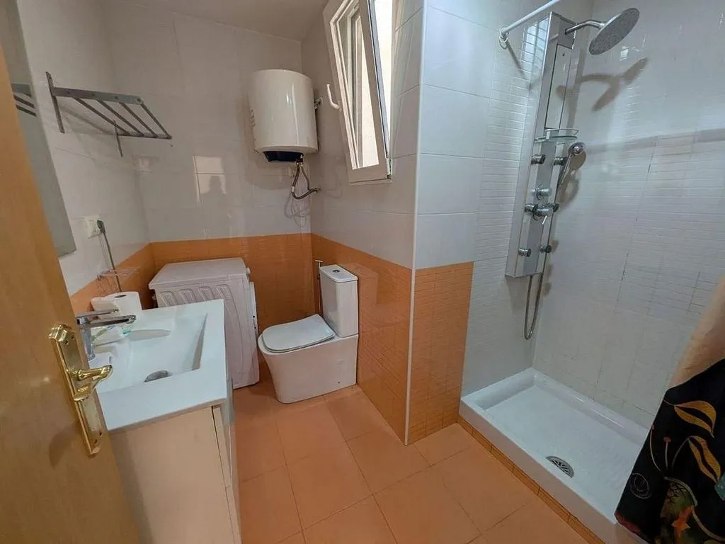 Vannitoad - Apartment with Balcony in Casco Antiguo, Valencia