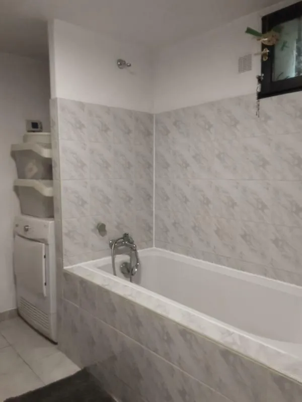 Bathrooms - Apartment with Terrace in Nogent-sur-Marne