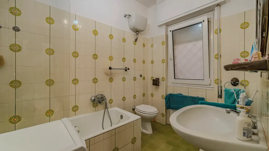 Vannitoad - Apartment with Parking in Torvaianica Centre