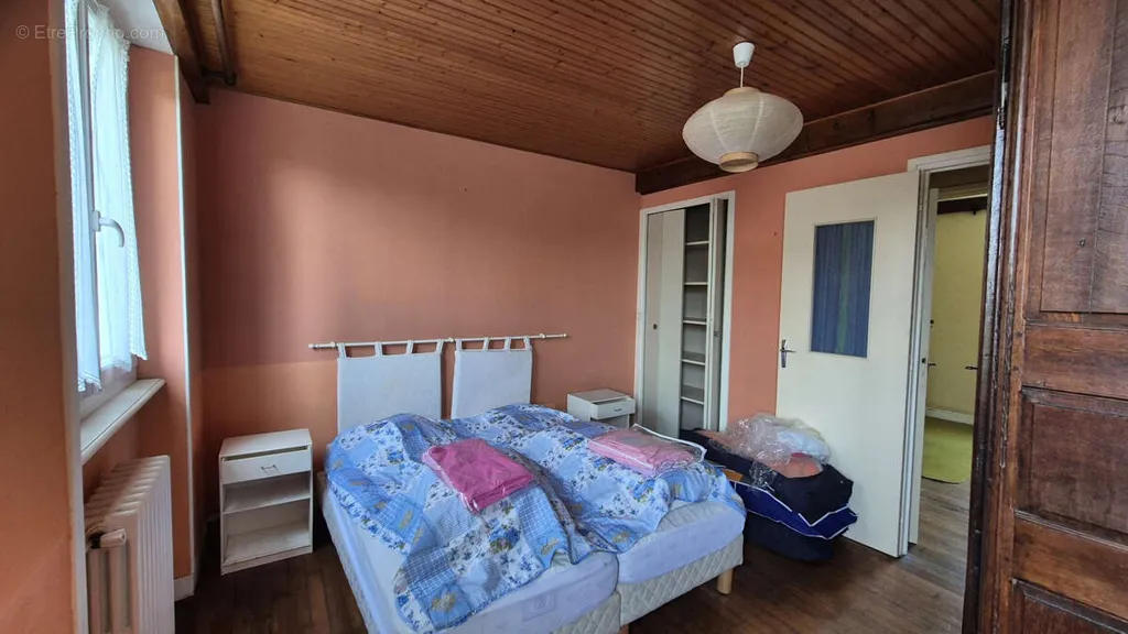 Chambres - Maison à Rénover au Bourg de Clohars