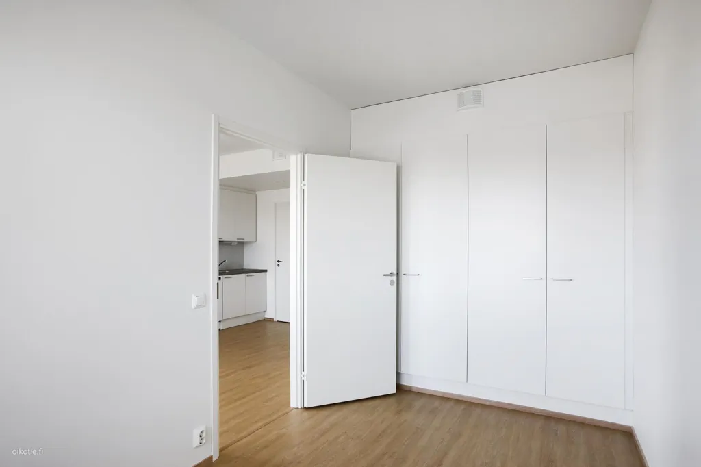 Magamistoad - Modern Flat with Garden in Myyrmäki