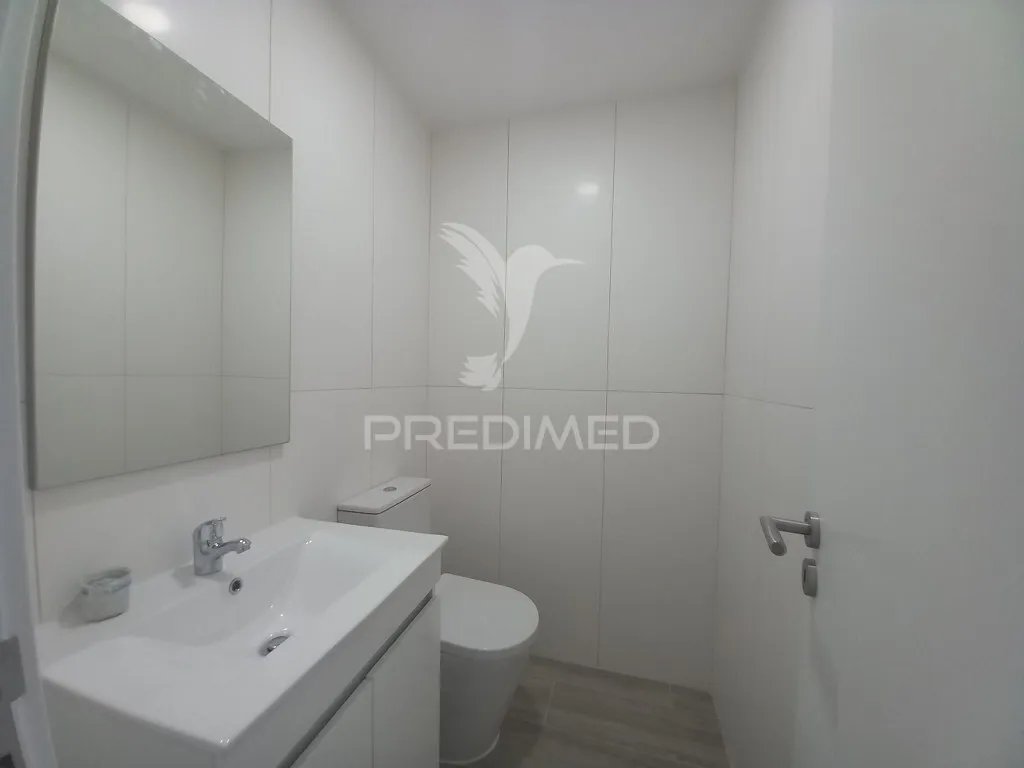 Salles de bain - Restored Duplex with Sea View in Costa da Caparica