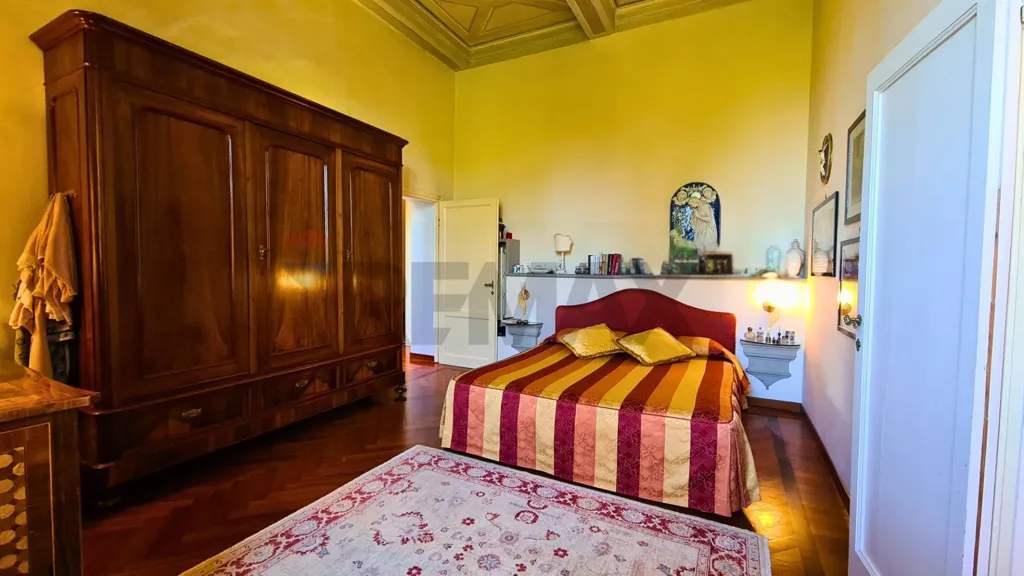 Chambres - Historic Villa with Panoramic Terrace in Lastra a Signa
