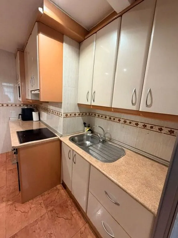 Cuisine - Flat with Terrace in El Naranjo, Fuenlabrada