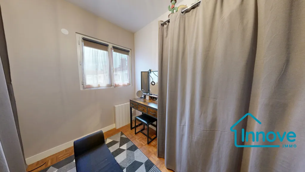 Chambres - Maison 4 Pièces avec 'Zéro Entretien' à Villepreux