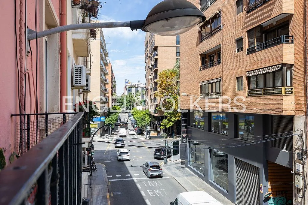 Välivaade - T2 Flat with Balcony in Valencia