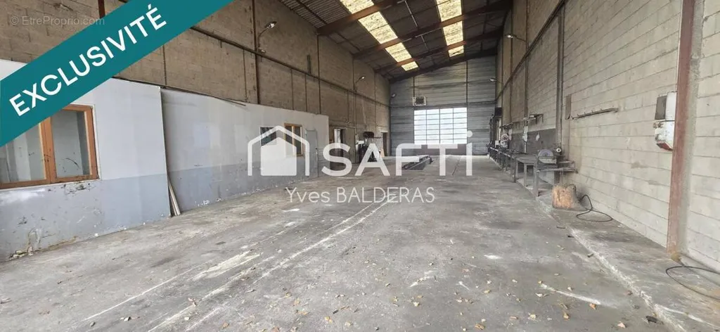 Garaaž - Commercial Space with Workshop in Geneuille