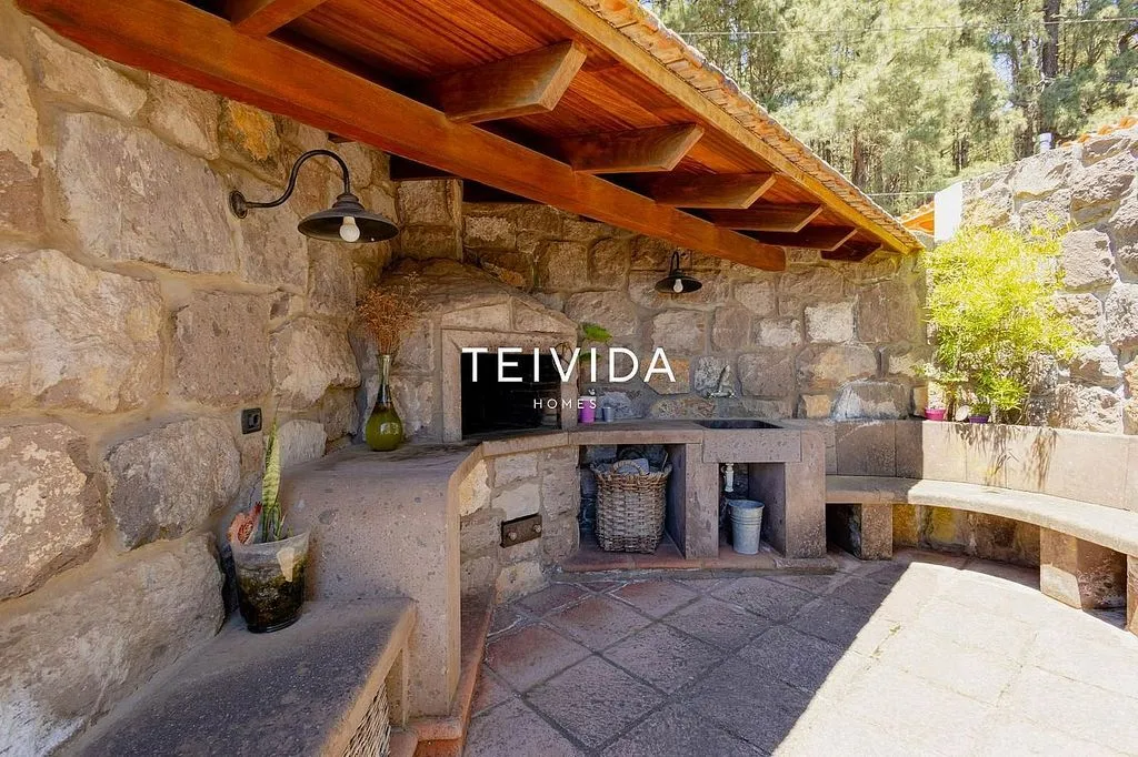 Terrace - Villa with Pool and Bodega in El Rosario
